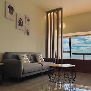  Apartment Imperio,res - Seaview -- Private -- 5-7pax Malaysia